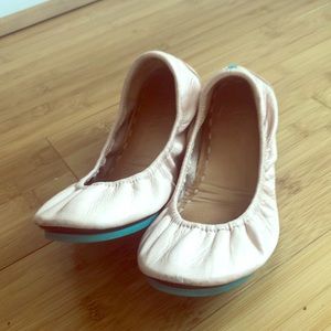 Ballet pink Tieks